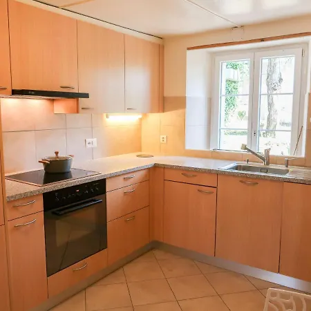 Apartment Petit Nid De Pully By Interhome *